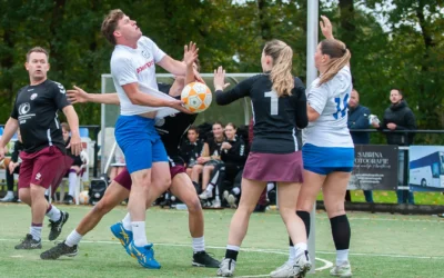 DWS pakt laatste strohalm in verhitte derby met Revival